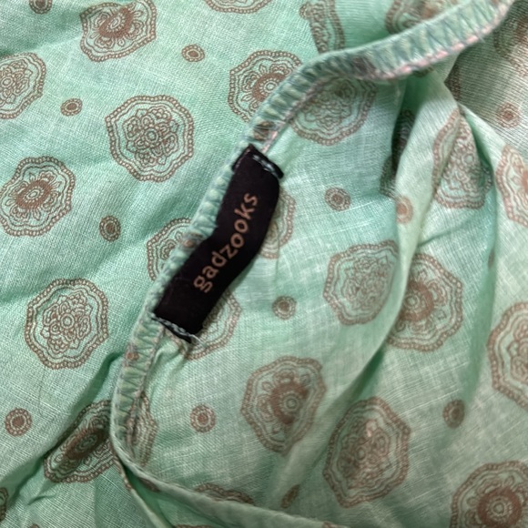 Gadzooks turquoise/teal halter top with real shells - Picture 5 of 6